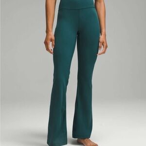 Lululemon Athletica Groove SHR Nulu Flared Pant in Storm Teal